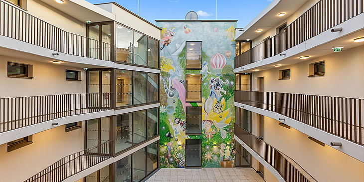 AmHirschfeld_Innenhof_UrbanJungle_c_PropertyFotos