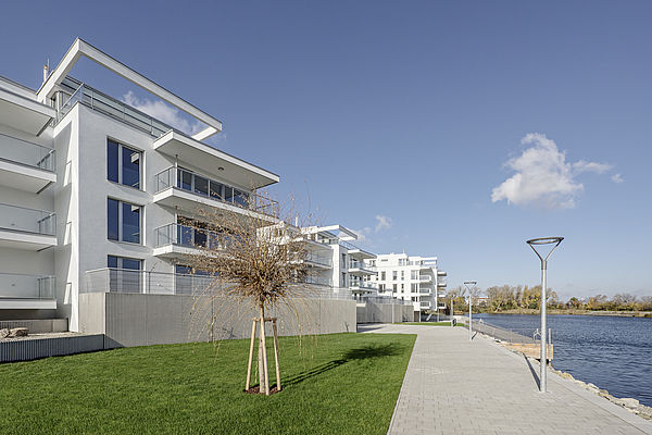 19., Kuchelauer Hafenstraße 102-110, Wasserseite